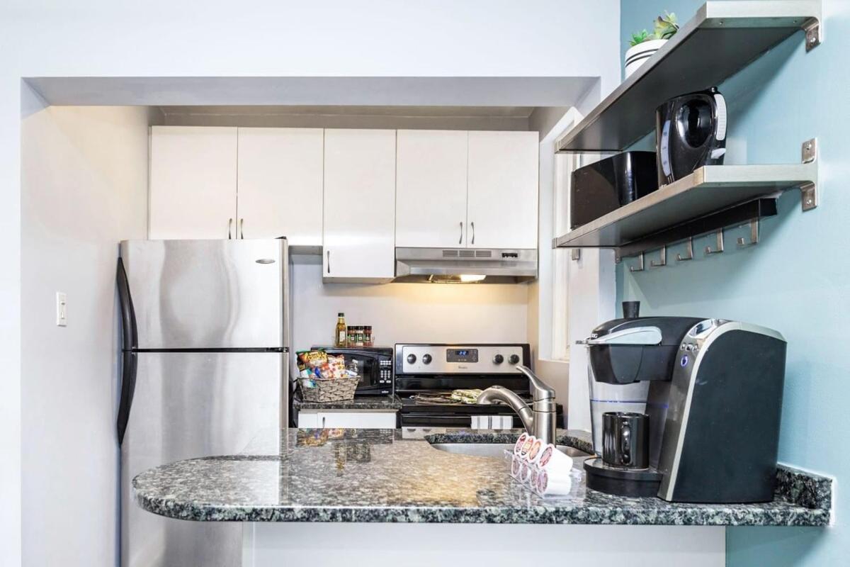 Pet-Friendly Home - Near Chinatown & Little Italy Ottawa Exterior foto