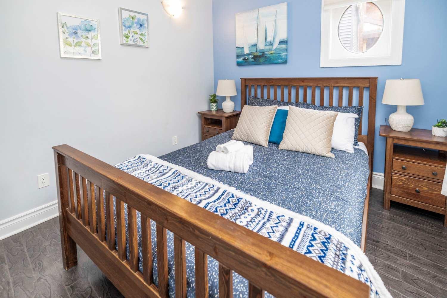 Pet-Friendly Home - Near Chinatown & Little Italy Ottawa Exterior foto